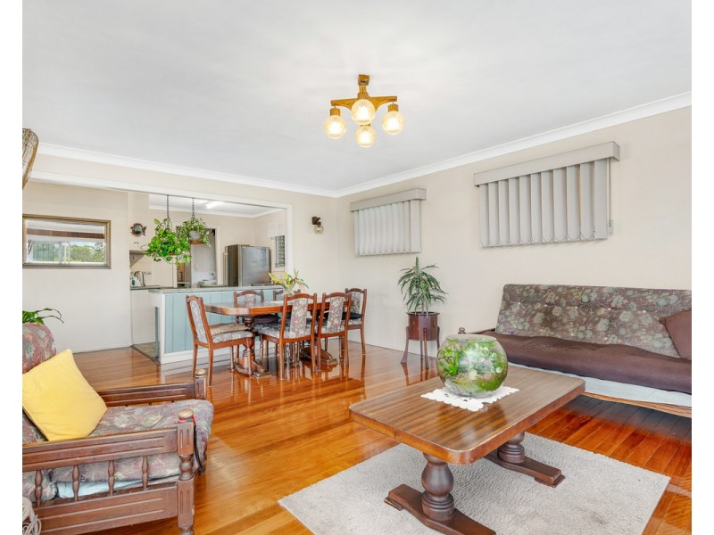 6 Bamber Street, Chermside West QLD 4032