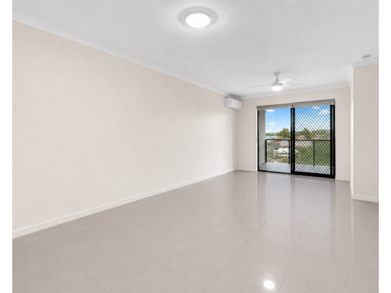 27/11 View Street, Chermside QLD 4032