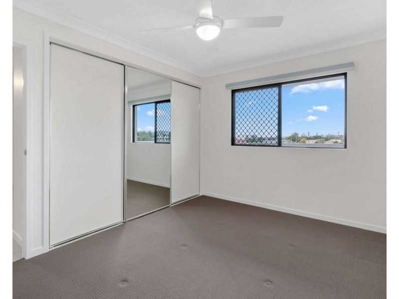 27/11 View Street, Chermside QLD 4032