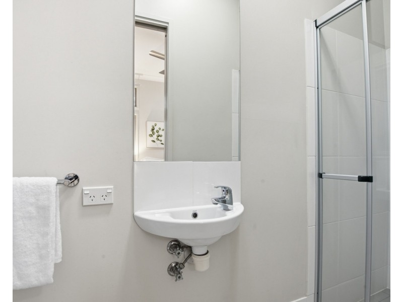 20 Cocoparra Place, Fitzgibbon QLD 4018