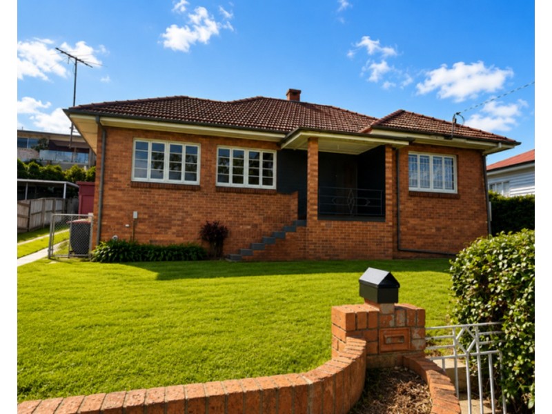 267 Rode Road, Wavell Heights QLD 4012