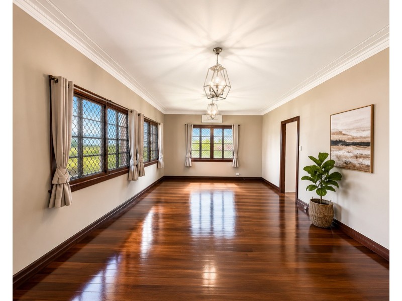 267 Rode Road, Wavell Heights QLD 4012