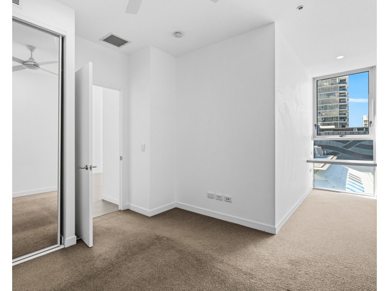 10703/88 Doggett Street, Newstead QLD 4006