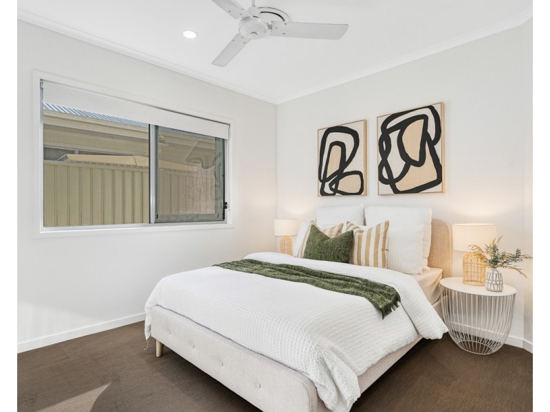 18 Hillside Circuit, Chermside West QLD 4032
