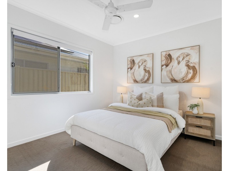 18 Hillside Circuit, Chermside West QLD 4032