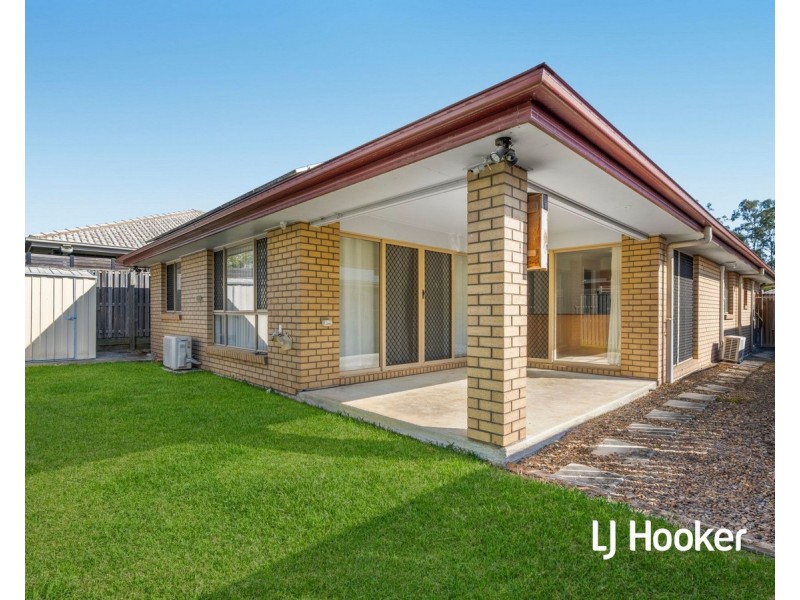 35 Otway Circuit, Fitzgibbon QLD 4018