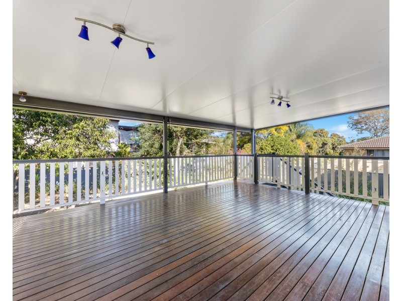 12 Flockton Street, Stafford Heights QLD 4053