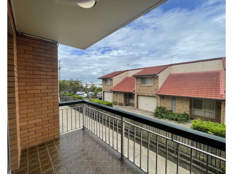 2/60 Wallace Street, Chermside QLD 4032