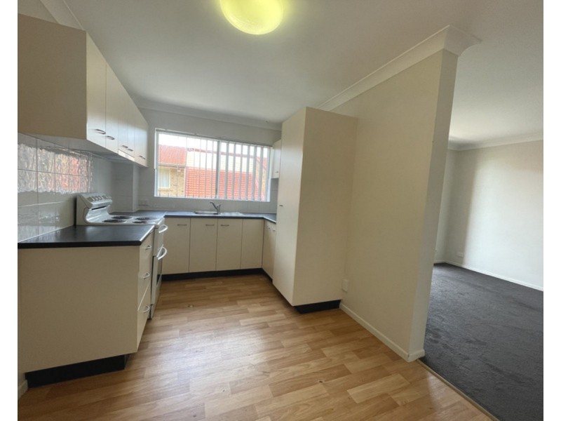 2/60 Wallace Street, Chermside QLD 4032