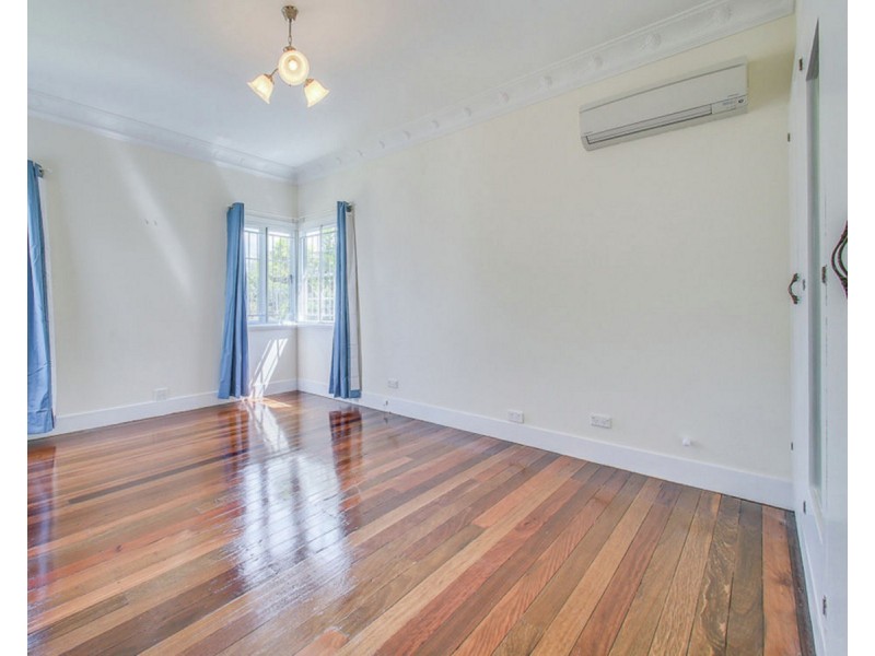 26 Gort Crescent, Stafford QLD 4053