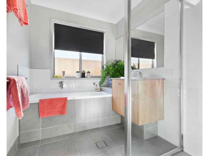 10 Teviot Street, Warner QLD 4500