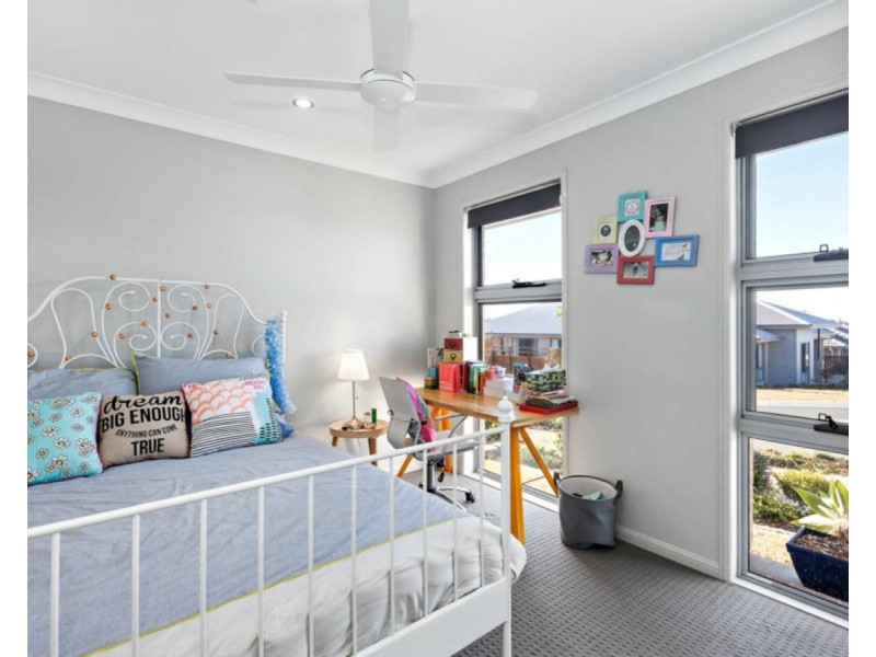 10 Teviot Street, Warner QLD 4500