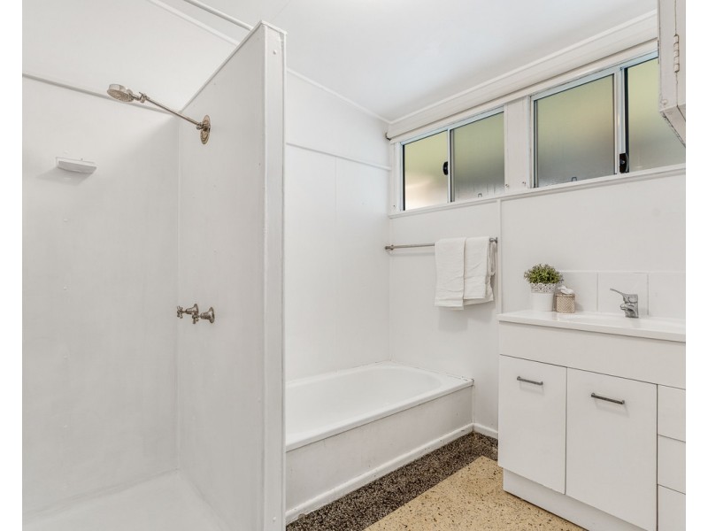 5 Backford Street, Chermside West QLD 4032