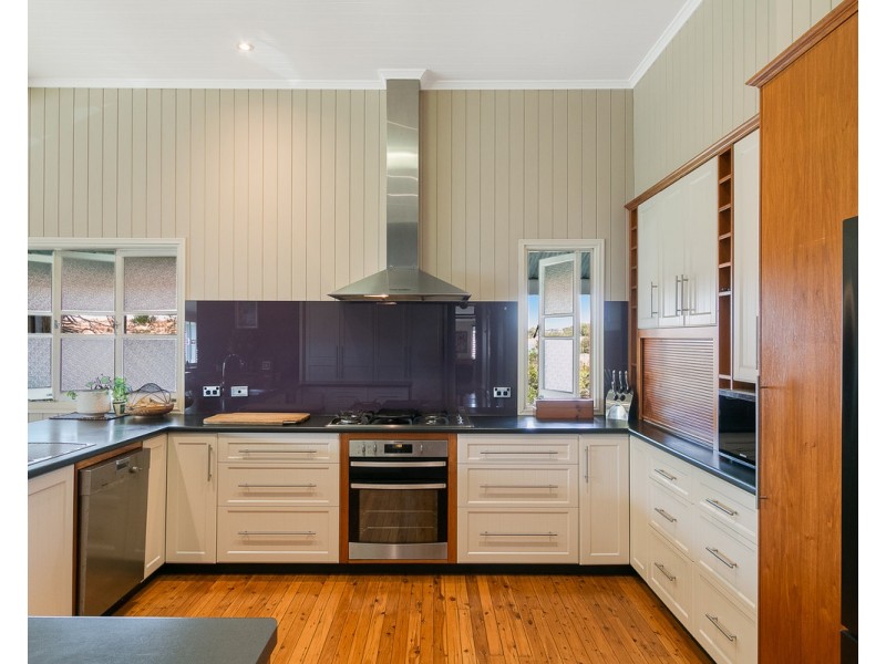 32 Kilburn Street, Chermside QLD 4032