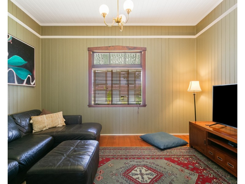 32 Kilburn Street, Chermside QLD 4032