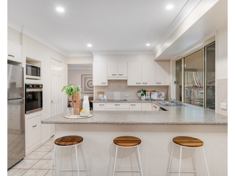 17 Huxtable Street, Chermside West QLD 4032