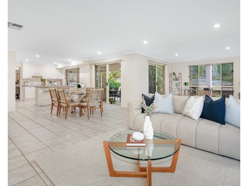 17 Huxtable Street, Chermside West QLD 4032
