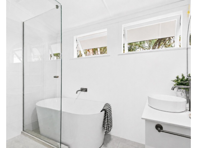 28 Windrest Avenue, Aspley QLD 4034