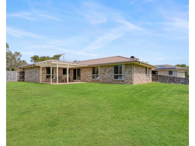 100 Albany Forest Drive, Albany Creek QLD 4035