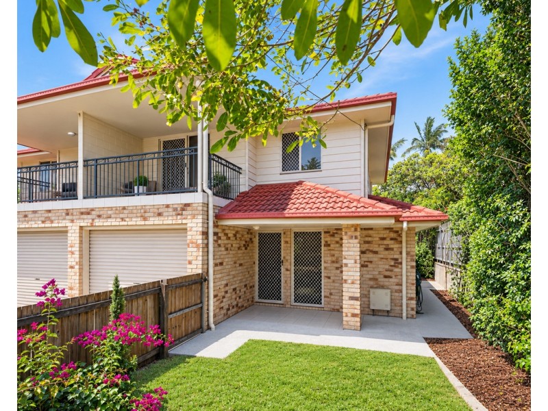 39 Farnell Street, Chermside QLD 4032