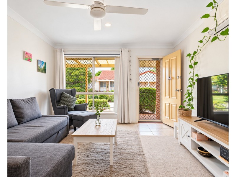 6/9 Lavender Place, Fitzgibbon QLD 4018