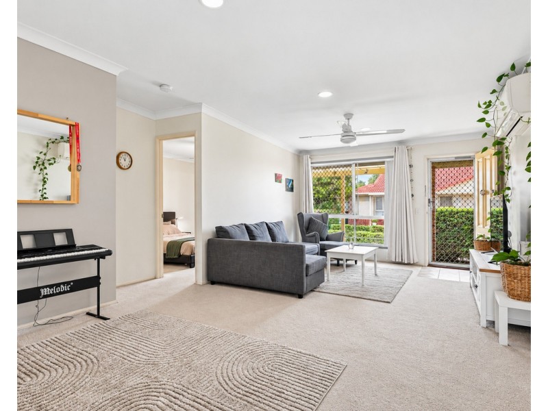6/9 Lavender Place, Fitzgibbon QLD 4018