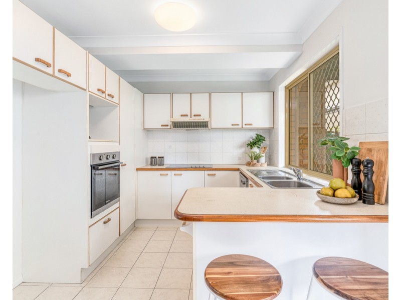 2/58 Wallace Street, Chermside QLD 4032