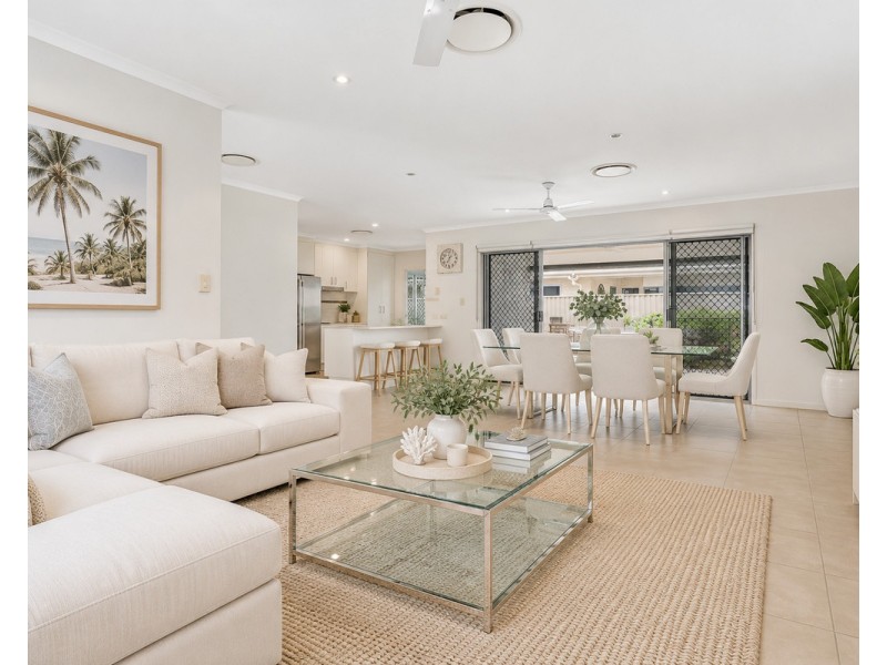 16 Hillside Circuit, Chermside West QLD 4032