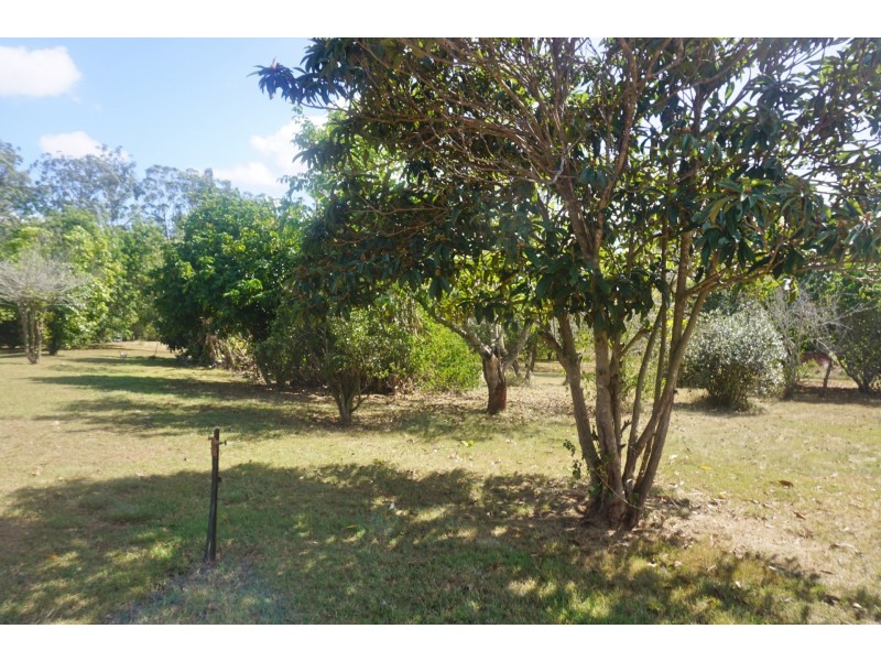 217 Blackbutt Crows Nest Road, Blackbutt South QLD 4306