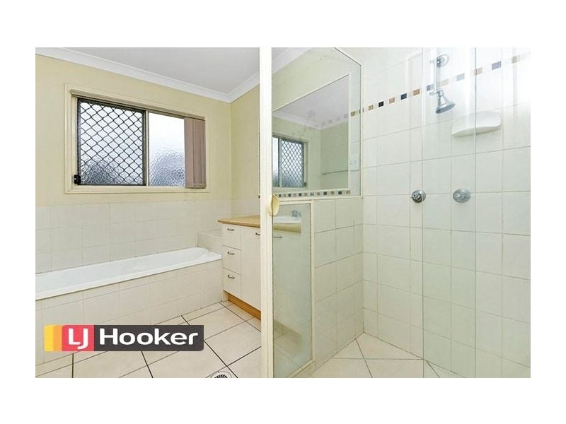26 Mitchell Place, Parkinson QLD 4115