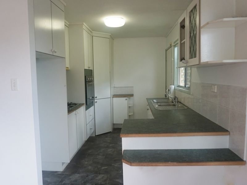 24 Lowanna Street, Slacks Creek QLD 4127