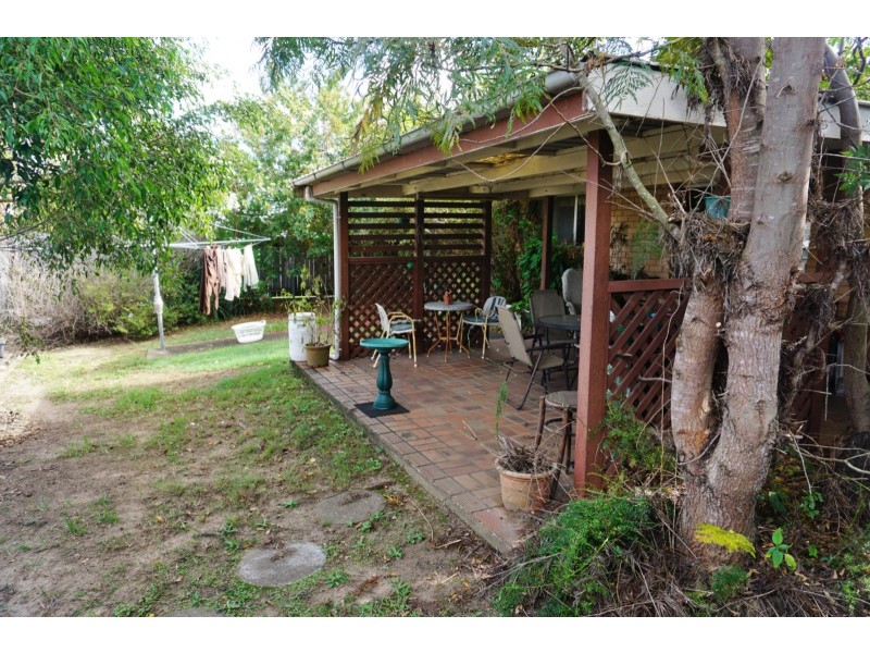 35 Westmoreland Boulevard, Springwood QLD 4127