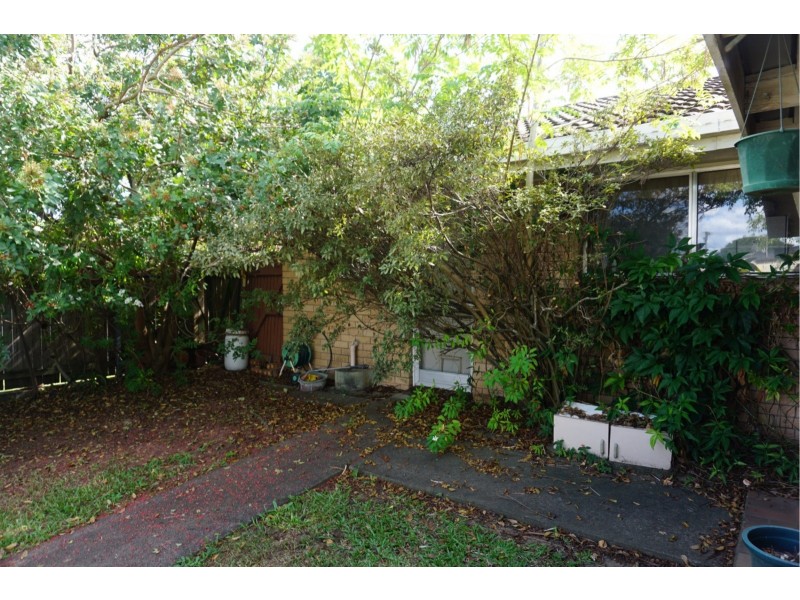 35 Westmoreland Boulevard, Springwood QLD 4127