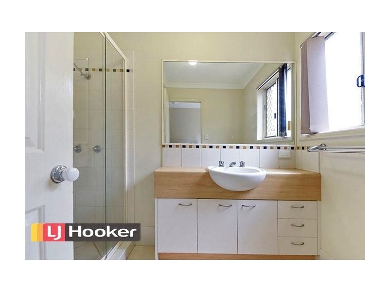 26 Mitchell Place, Parkinson QLD 4115
