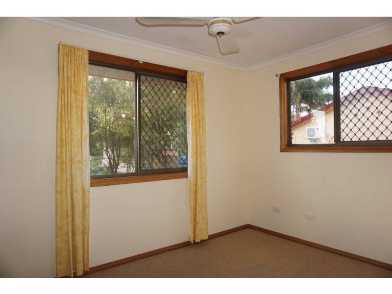 14 Jeannette Avenue, Springwood QLD 4127