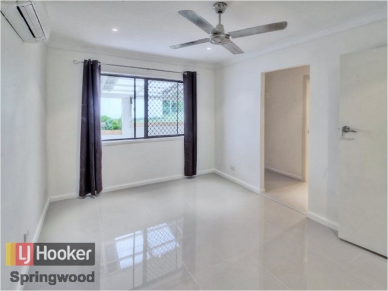 9 Juanita Grove, Springwood QLD 4127