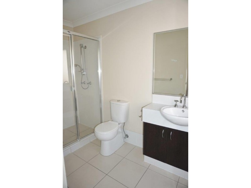 1 Yarraman Chase, Waterford QLD 4133