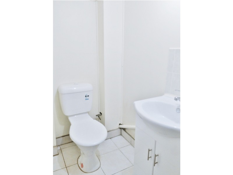 36 Redford Street, Kingston QLD 4114