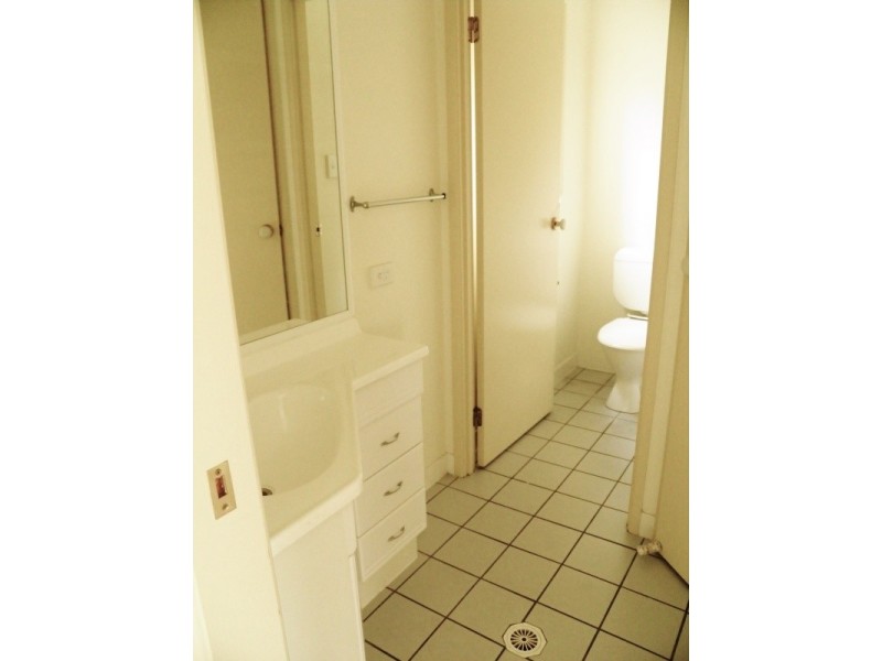 8 Belleview Place, Underwood QLD 4119