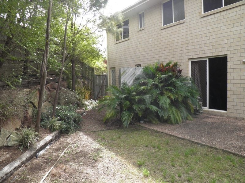 8 Belleview Place, Underwood QLD 4119