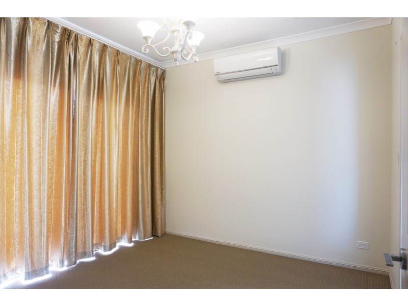 33 Algia Crescent, Underwood QLD 4119