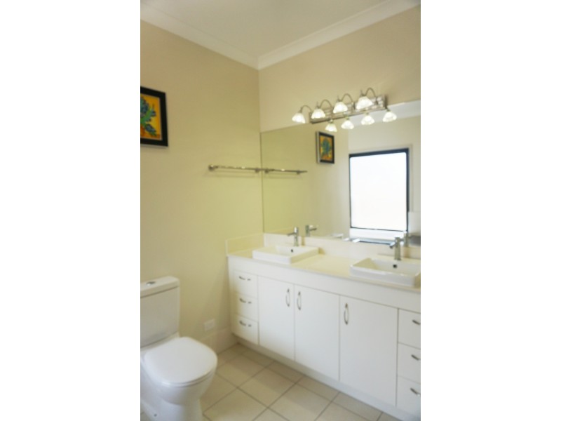 33 Algia Crescent, Underwood QLD 4119