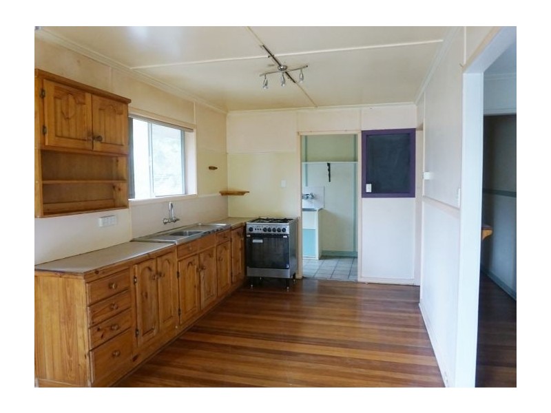 12 Arthur Street, Woodridge QLD 4114