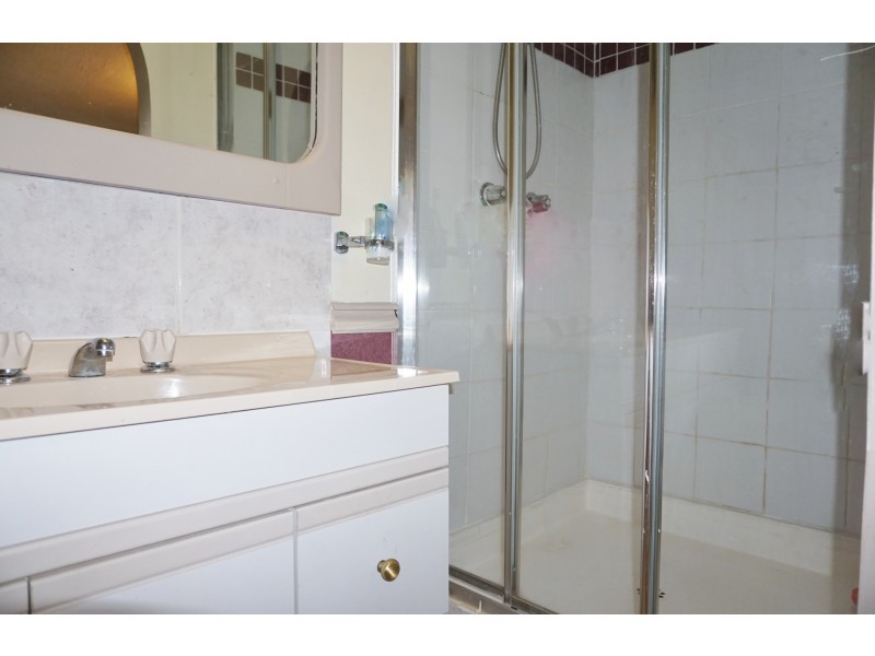 18 Woodash Street, Kingston QLD 4114