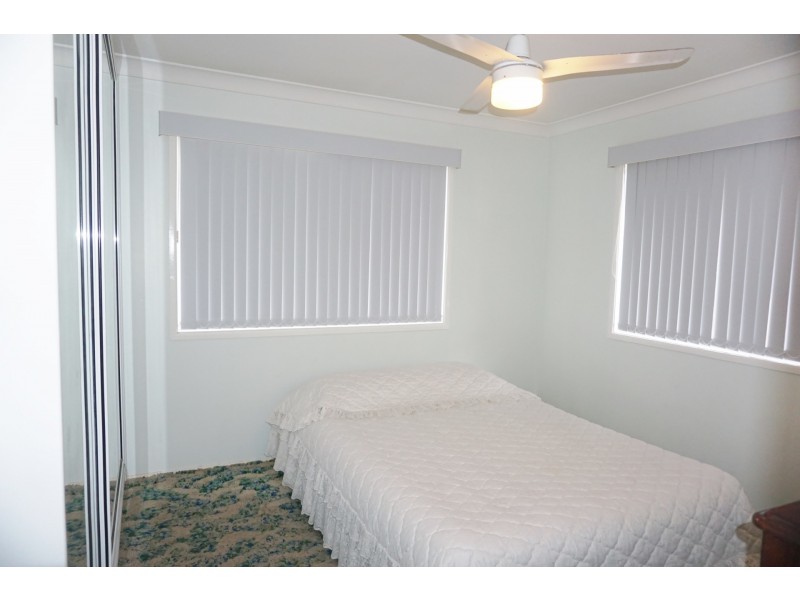19 Royal Pde, Slacks Creek QLD 4127