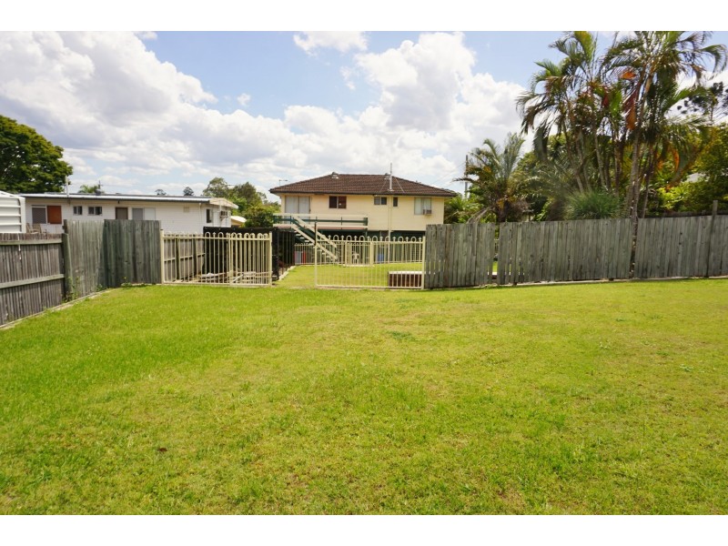 19 Royal Pde, Slacks Creek QLD 4127