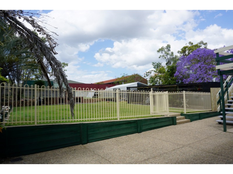 19 Royal Pde, Slacks Creek QLD 4127