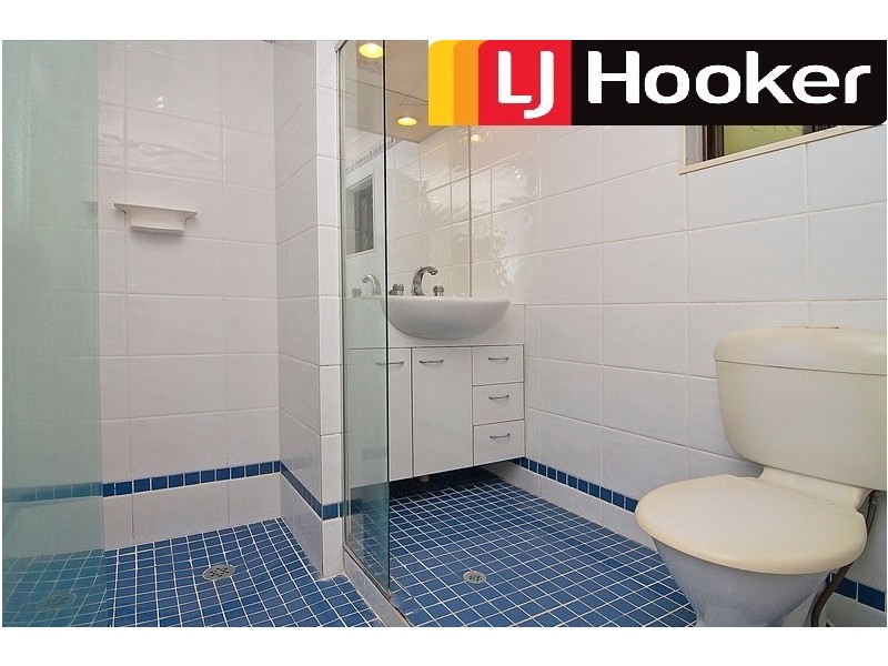 37 Brentwood Drive, Daisy Hill QLD 4127