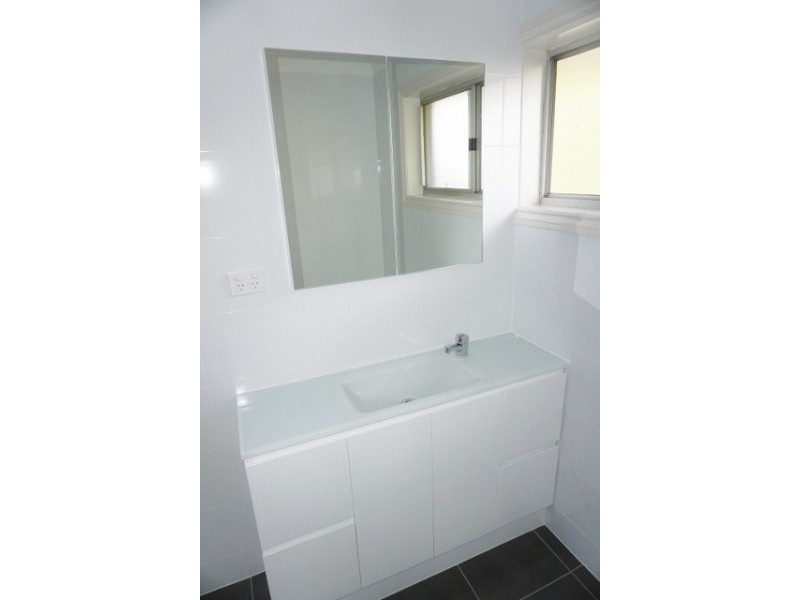 23 Shailer Road, Shailer Park QLD 4128