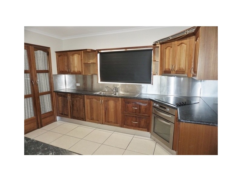 23 Shailer Road, Shailer Park QLD 4128